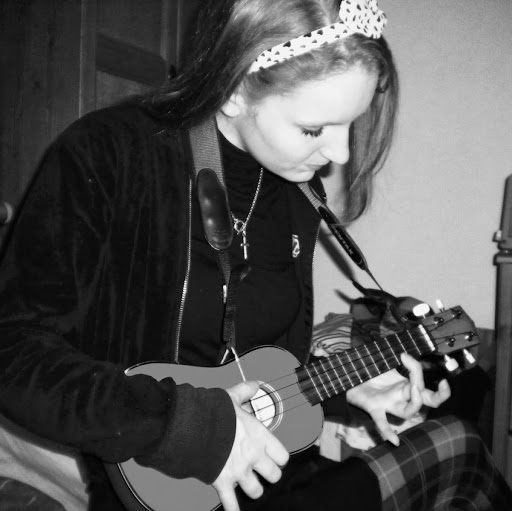 Jessica Knight Photo 31