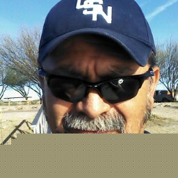 Robert Aguilar Photo 15