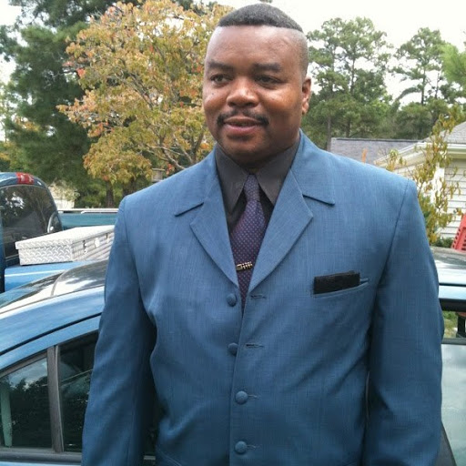 Michael Roberson Photo 42
