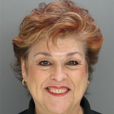 Janet Roberts Photo 10
