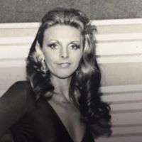 Ruth Muller Photo 11