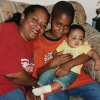 Tracy Graves Photo 19