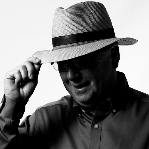 Neil Robbins Photo 21