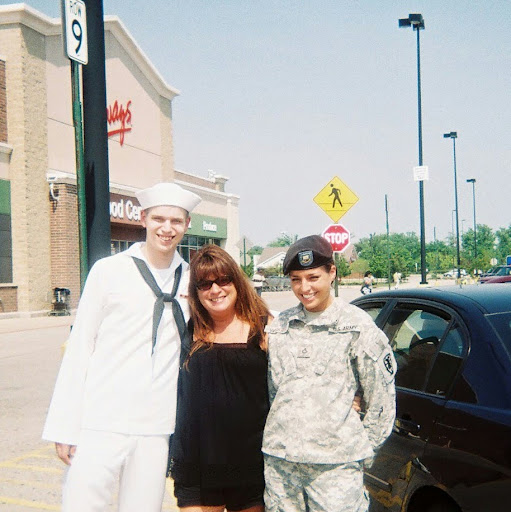 Susan Sanders Photo 49