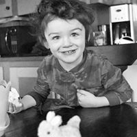 Amy Browne Photo 38