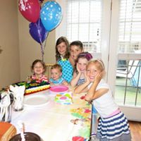 Pamela Hill Photo 24