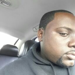 Willie Thompson Photo 9