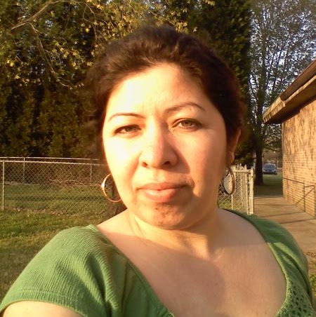 Reyna Ramirez Photo 14