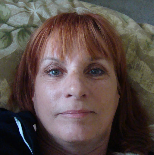 Laurie Ford Photo 37
