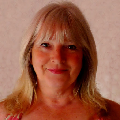 Janet Morgan Photo 37