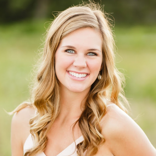 Jennifer Workman Photo 16