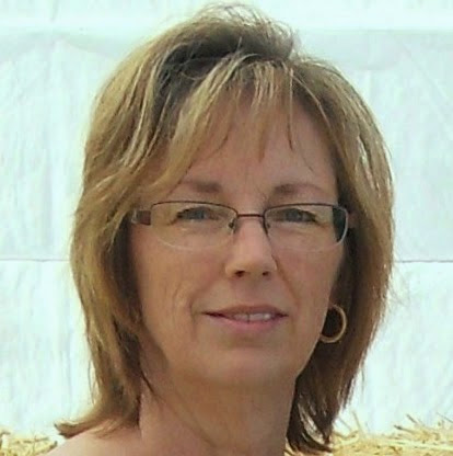 Connie Nelson Photo 9