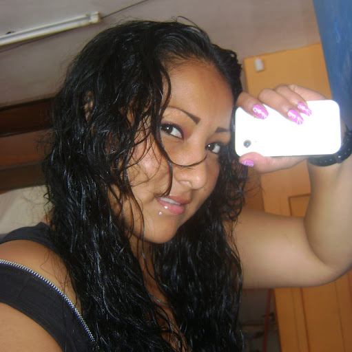 Kathy Gonzalez Photo 7