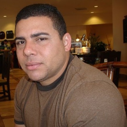Rafael Luna Photo 22