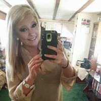 Nicole Phillips Photo 42