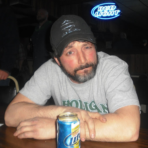 Larry Lowe Photo 9