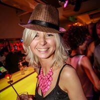 Paula Mayes Photo 13