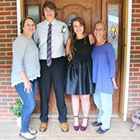 Vicki Webb Photo 17
