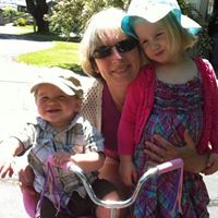 Suzanne Knowles Photo 12