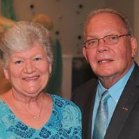 Donna Harris Photo 7