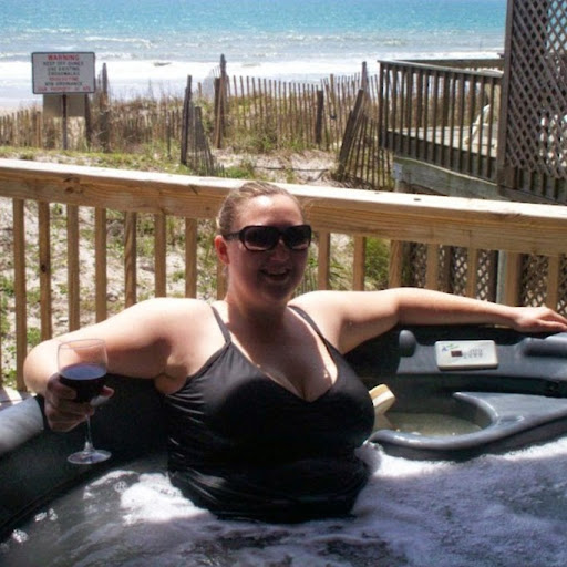 Jenny Erwin Photo 28