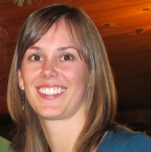 Elizabeth Robbins Photo 44