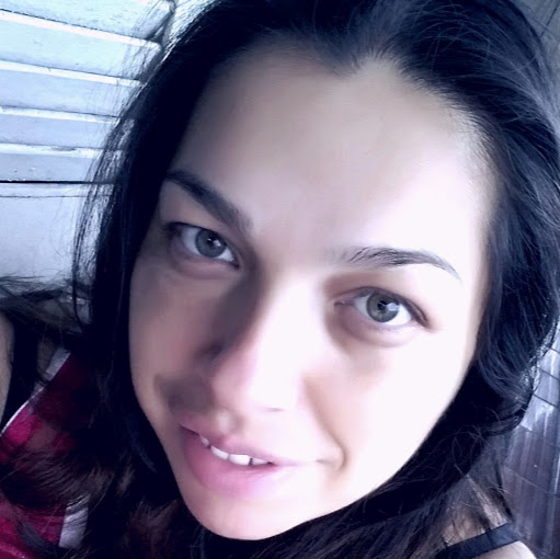 Sharlene Silva Photo 15