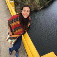 Alexandra Arias Photo 20