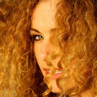 Adrienne Lee Photo 19