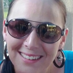 Jennifer Webb Photo 10