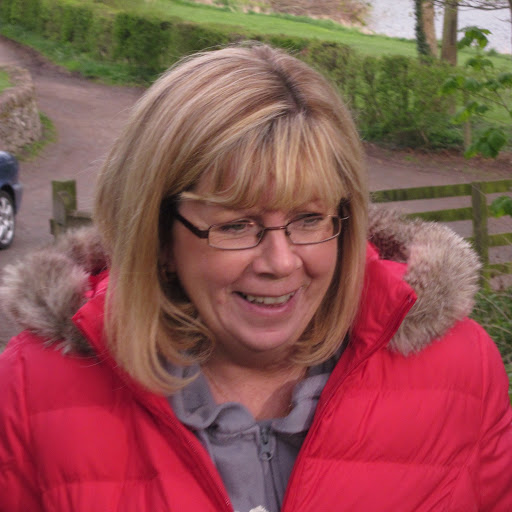 Alison Macdonald Photo 22