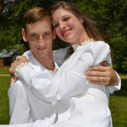 Kristina Rowe Photo 16