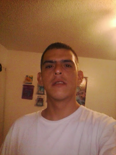 Manuel Ortiz Photo 10