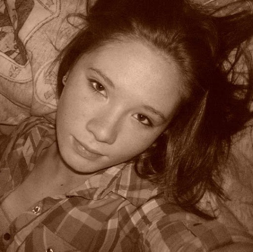 Amy Gauthier Photo 12