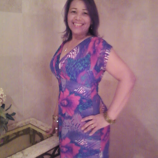 Silvia Quezada Photo 15