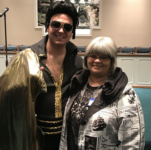 Debbie Gibbs Photo 16