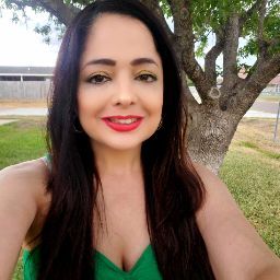 Michelle Torres Photo 45