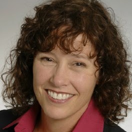 Susan Hooper Photo 41