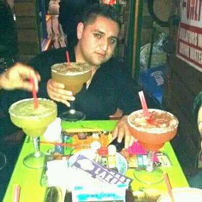 Antonio Cerda Photo 23