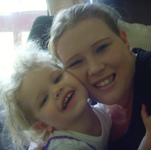 Theresa Robinson Photo 16