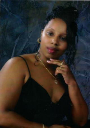 Michelle Givens Photo 23