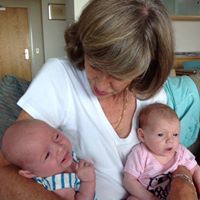 Pamela Whiting Photo 36