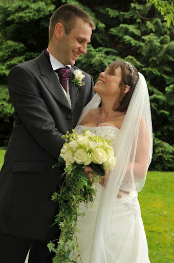 Elaine Wilkinson Photo 31