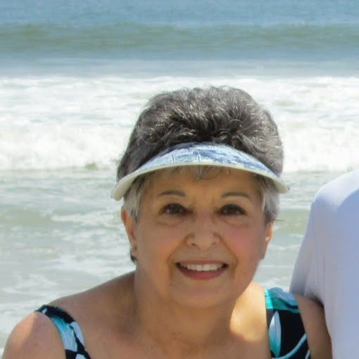 Donna Ruth Photo 22