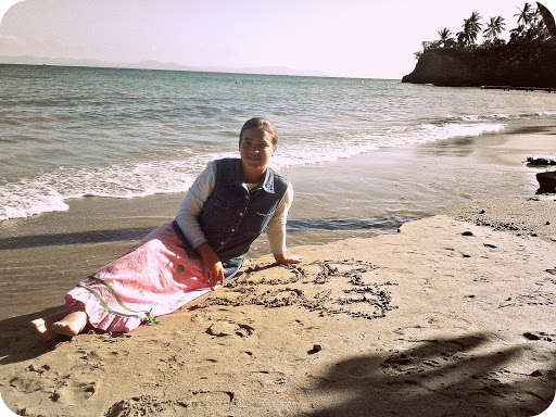 Rachel Rowe Photo 3