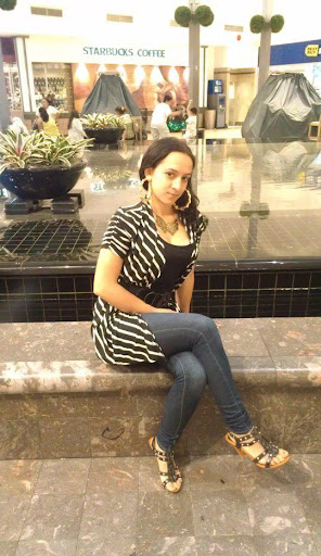 Christina Colon Photo 22