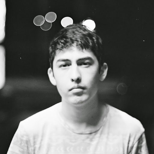 Calvin Davis Photo 44