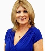 Lori Robinson Photo 2