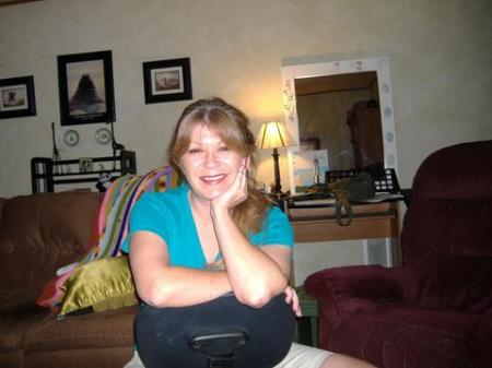 Elizabeth Lane Photo 57