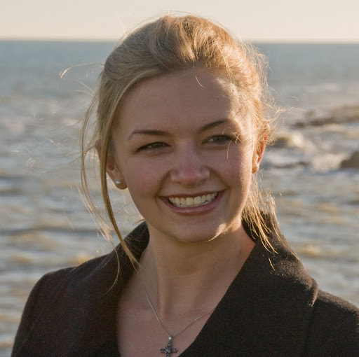 Emily Sawyer Photo 10